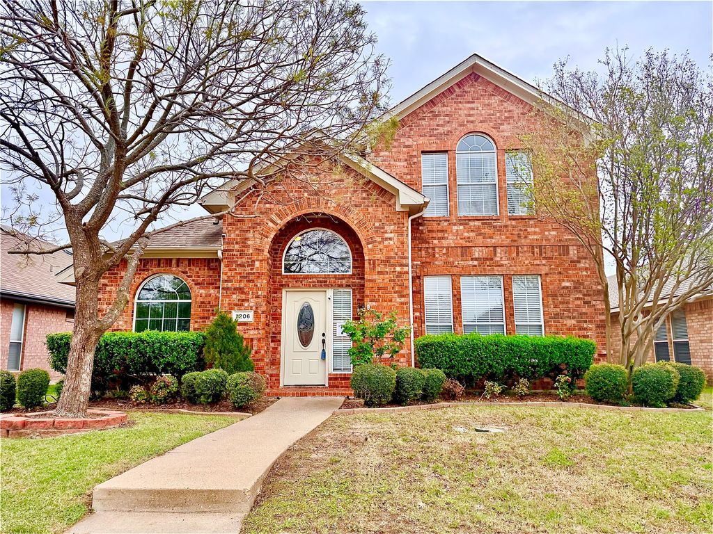 7206 Birchmont Drive, Rowlett, TX 75089