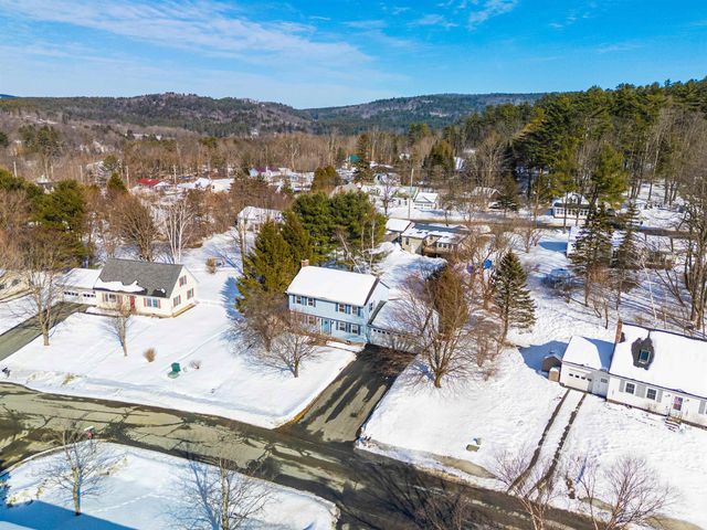 192 Cross Street, Hartford, VT 05001