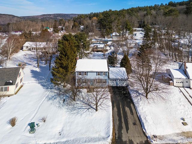 192 Cross Street, Hartford, VT 05001