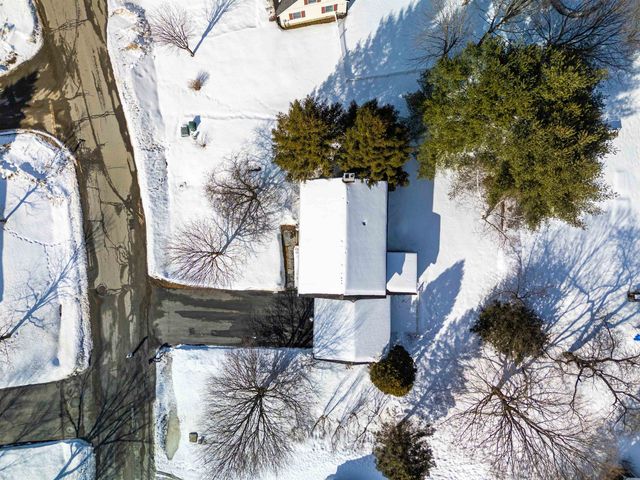 192 Cross Street, Hartford, VT 05001