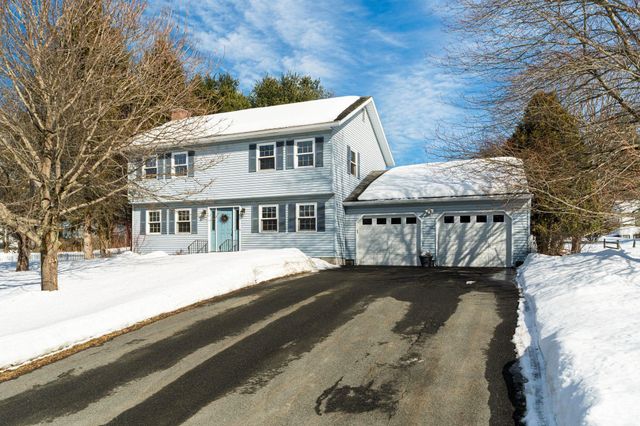 192 Cross Street, Hartford, VT 05001