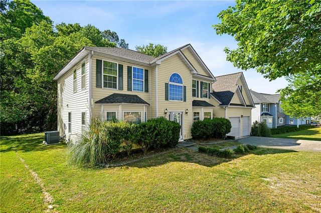 7531 Petal Place, Fairburn, GA 30213