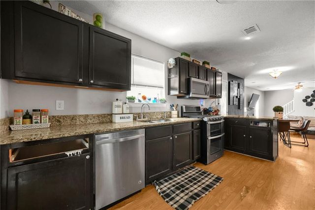 7531 Petal Place, Fairburn, GA 30213