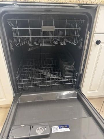 2303 NW 37th AVE, Cape Coral, FL 33993