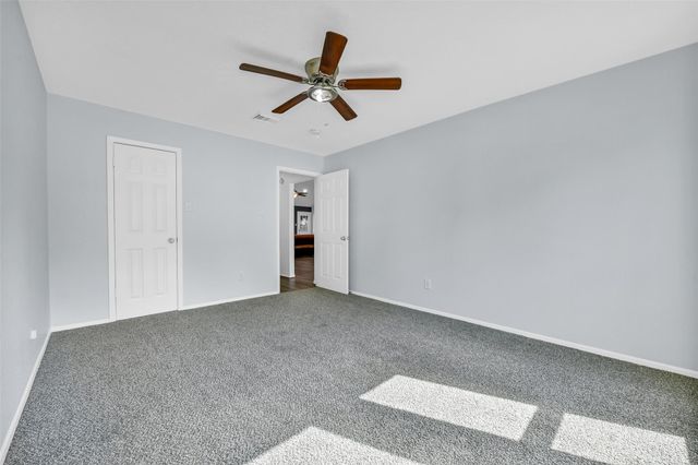 217 Old Oaks Street, League City, TX 77573