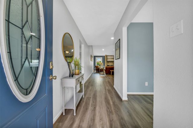 217 Old Oaks Street, League City, TX 77573