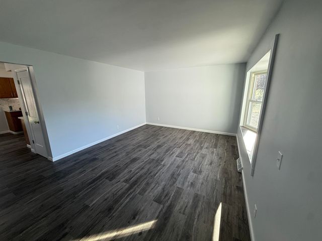5412 E Stanley Road, Flint, MI 48506