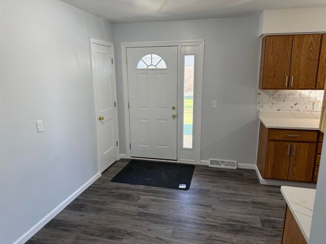 5412 E Stanley Road, Flint, MI 48506