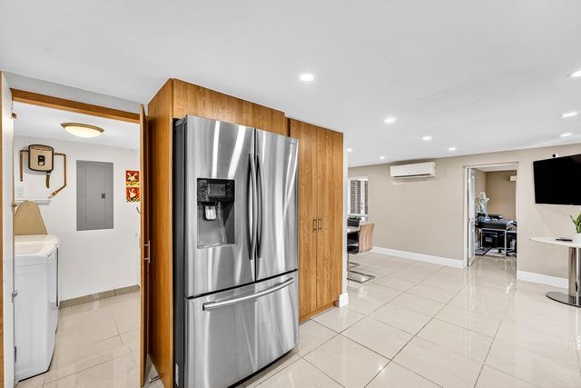 590 NW 126th Street, North Miami, FL 33168