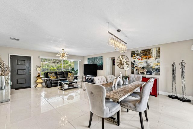 590 NW 126th Street, North Miami, FL 33168