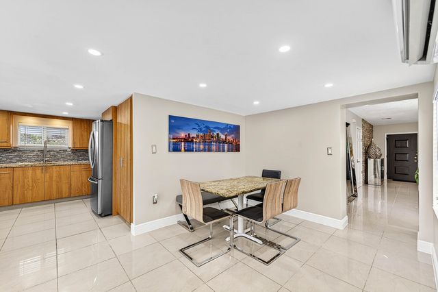 590 NW 126th Street, North Miami, FL 33168