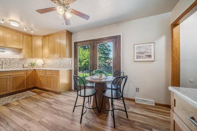 1230 COUNTY RD II, Neenah, WI 54956