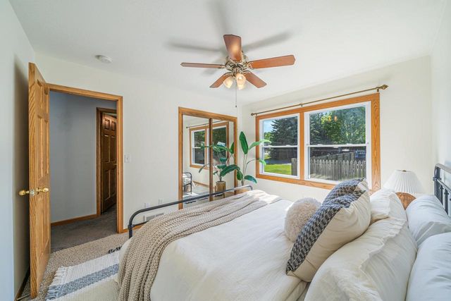 1230 COUNTY RD II, Neenah, WI 54956