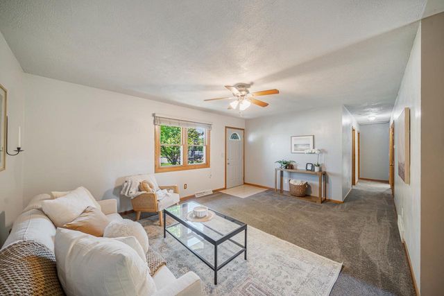 1230 COUNTY RD II, Neenah, WI 54956