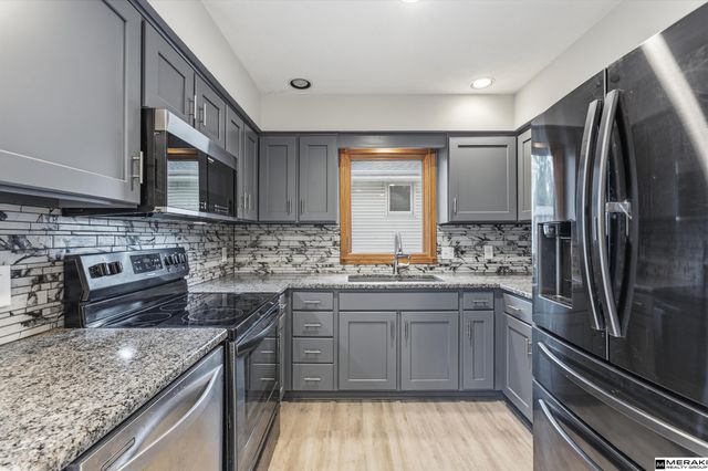 9441 Miami Street, Omaha, NE 68134