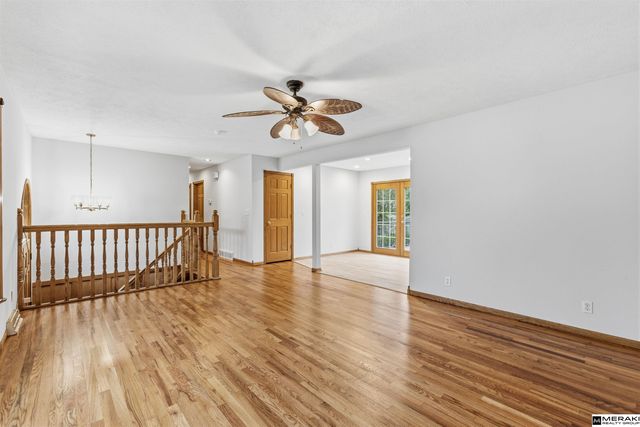 9441 Miami Street, Omaha, NE 68134