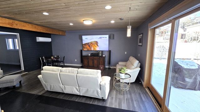 9 Venner Rd, Arlington, MA 02476