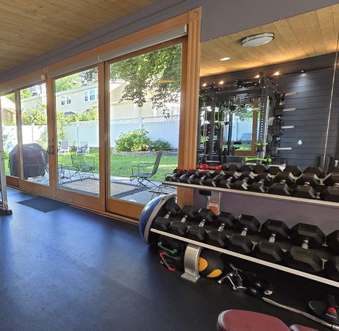 9 Venner Rd, Arlington, MA 02476