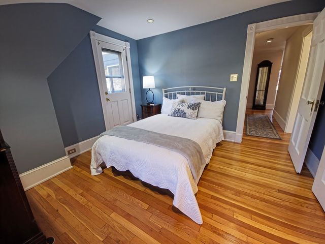 9 Venner Rd, Arlington, MA 02476