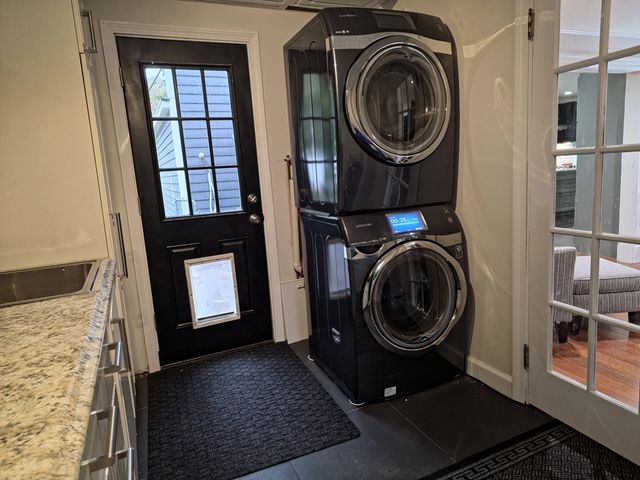 9 Venner Rd, Arlington, MA 02476