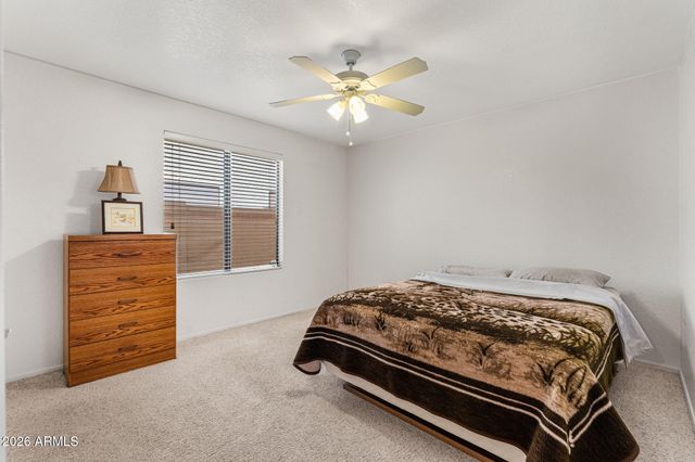 513 W SILVER CREEK Road, Gilbert, AZ 85233