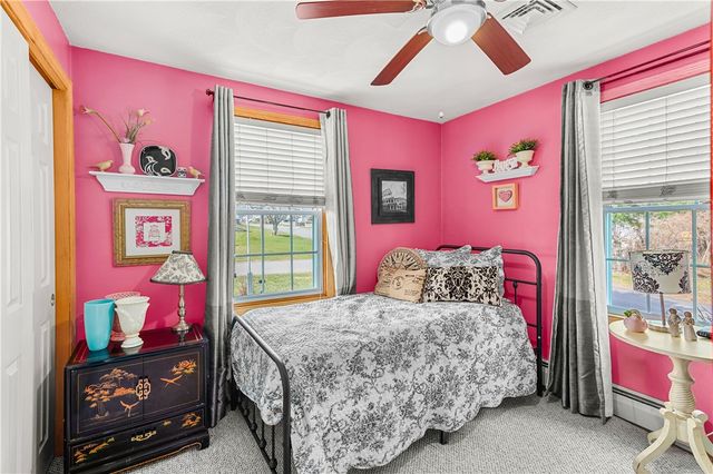 1 Saint Anna Avenue, Bristol, RI 02809