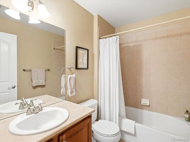 9949 Richfield St, Commerce City, CO 80022