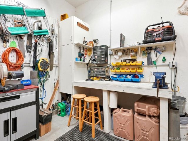 9949 Richfield St, Commerce City, CO 80022