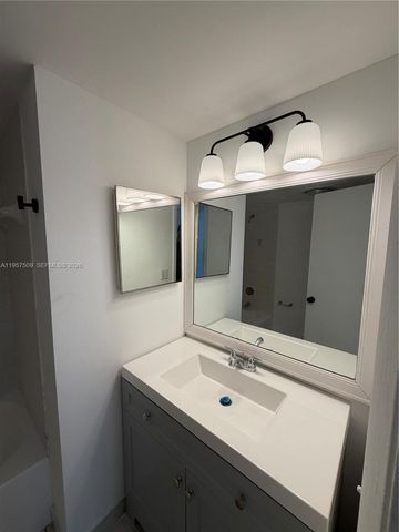 8401 SW 107th Ave 129E, Miami, FL 33173