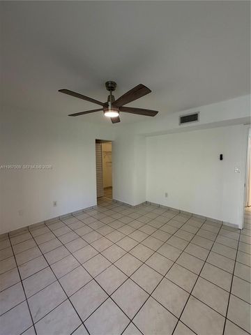 8401 SW 107th Ave 129E, Miami, FL 33173