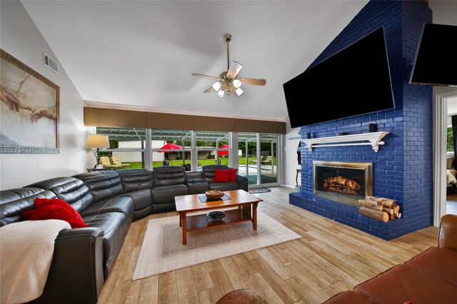 23519 Saxon Way, Hockley, TX 77447