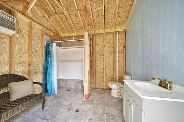 23519 Saxon Way, Hockley, TX 77447