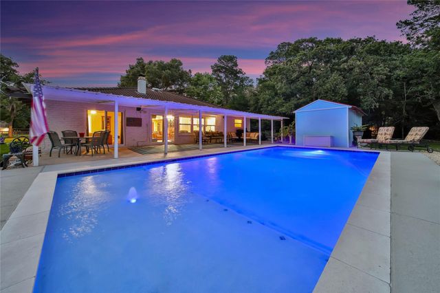 23519 Saxon Way, Hockley, TX 77447