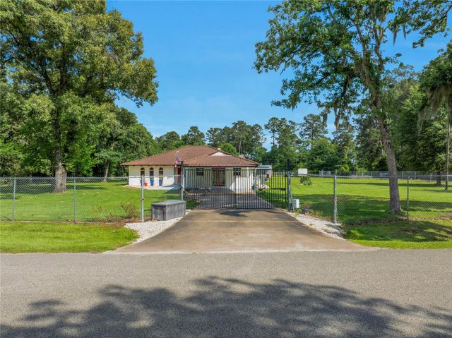 23519 Saxon Way, Hockley, TX 77447