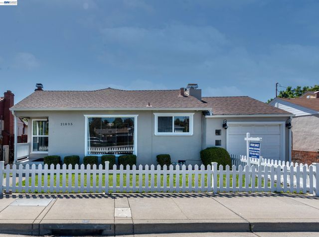 21835 Redwood Rd, Castro Valley, CA 94546