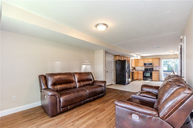 18 Willis Street 18, Cranston, RI 02910