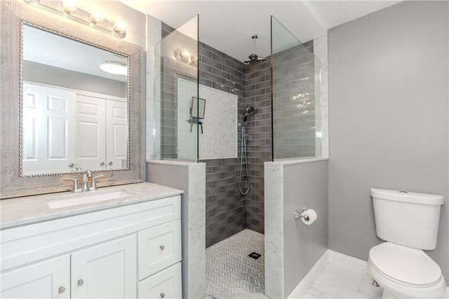 18 Willis Street 18, Cranston, RI 02910