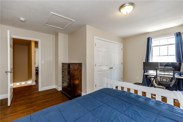 18 Willis Street 18, Cranston, RI 02910