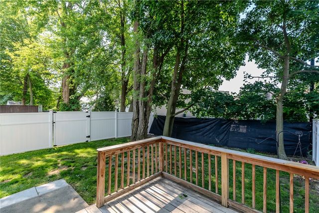 18 Willis Street 18, Cranston, RI 02910