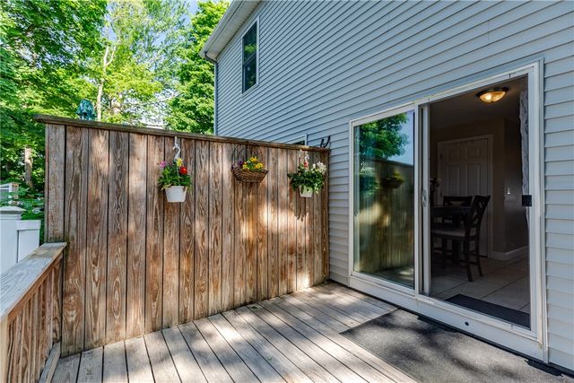 18 Willis Street 18, Cranston, RI 02910