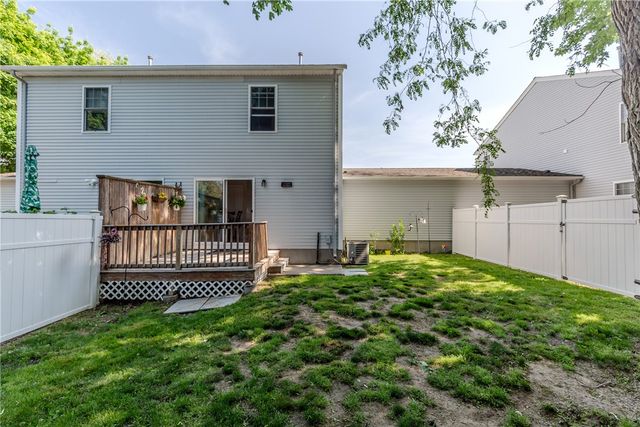 18 Willis Street 18, Cranston, RI 02910