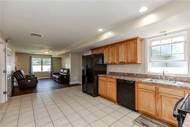 18 Willis Street 18, Cranston, RI 02910