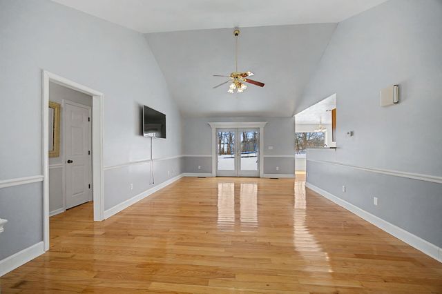 108 Berkley Lane, Frankfort, KY 40601