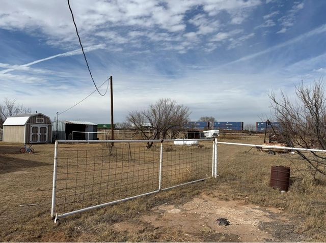 12401 E I-20, Coahoma, TX 79511