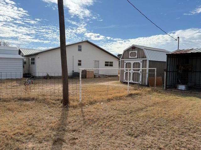 12401 E I-20, Coahoma, TX 79511