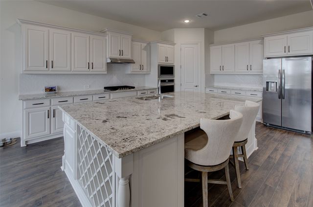 4031 Yellow Jasmine Lane, Heath, TX 75126