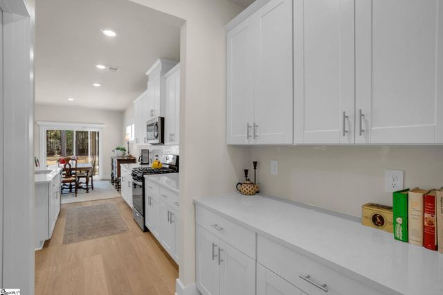 208 Veracruz Court, Greenville, SC 29605