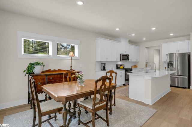 208 Veracruz Court, Greenville, SC 29605