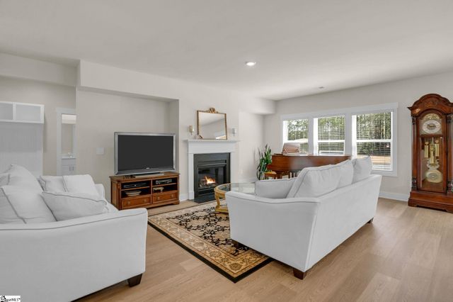 208 Veracruz Court, Greenville, SC 29605