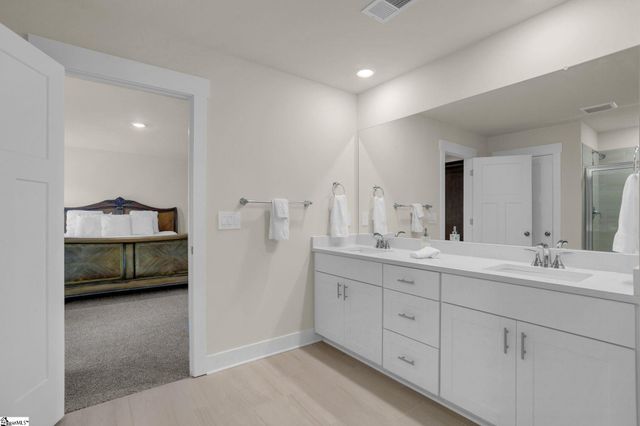 208 Veracruz Court, Greenville, SC 29605